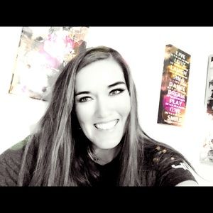 Meet your Posher, Kimberly